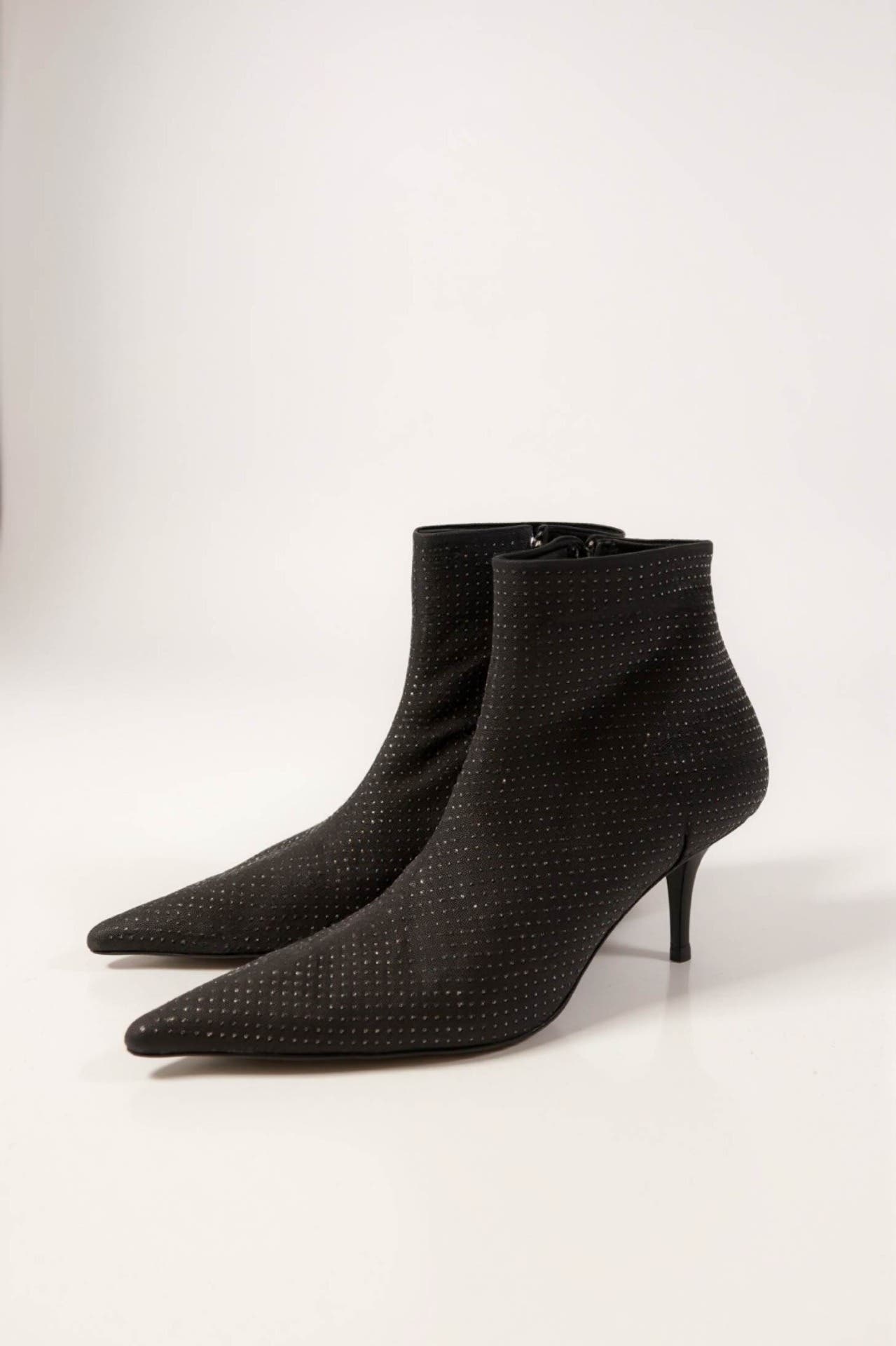 Bota Aset Negro