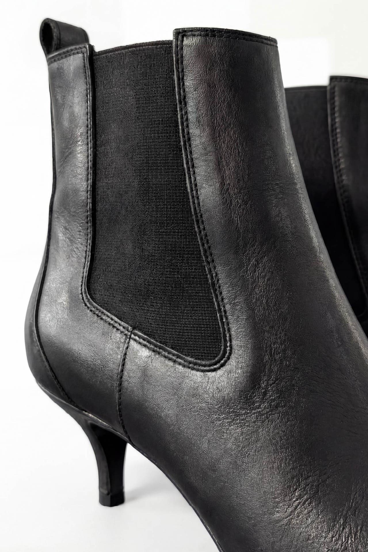 Bota Rubi Negro