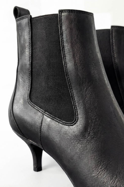 Bota Rubi Negro